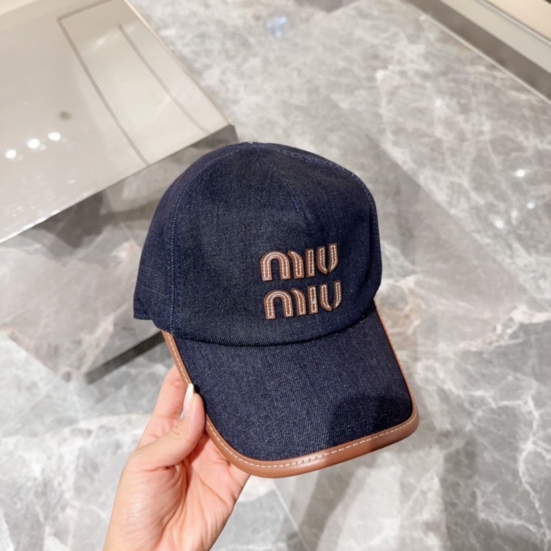 MIUMIU